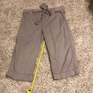 Gap Body Cropped Pants - size 6 - Gray